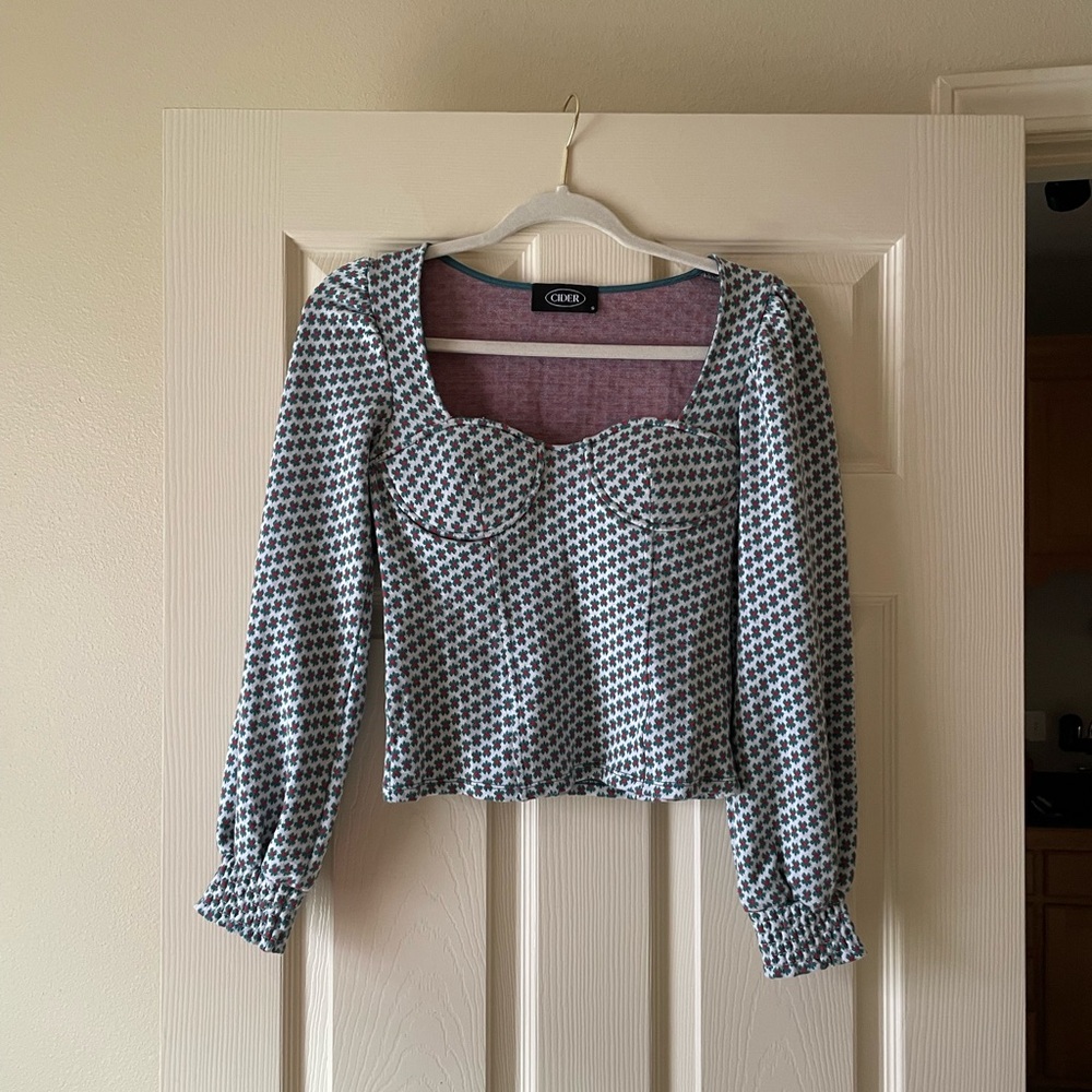 Cider Green Red Ditsy Floral Sweetheart Square Neck Fitted Long Sleeve Blouse